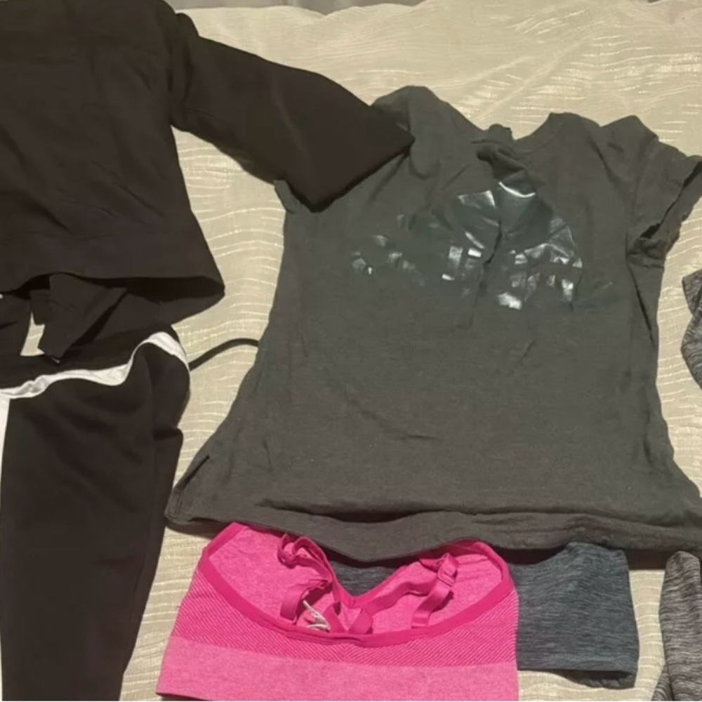 Work out clothes Lot Nike, Adidas, and more..Xs/s Tops pants